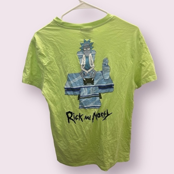 Bershka Rick and Morty Tee Shirt XS - Picture 2 of 4
